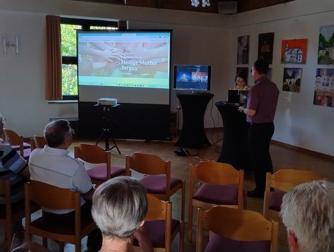 Bilder vom Launch der neuen Homepage 24.6.26